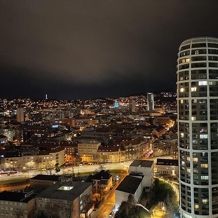 Sag Romantic 22 Floor Panorama City Free Parking Free Wifi Bratislava Bagian luar foto