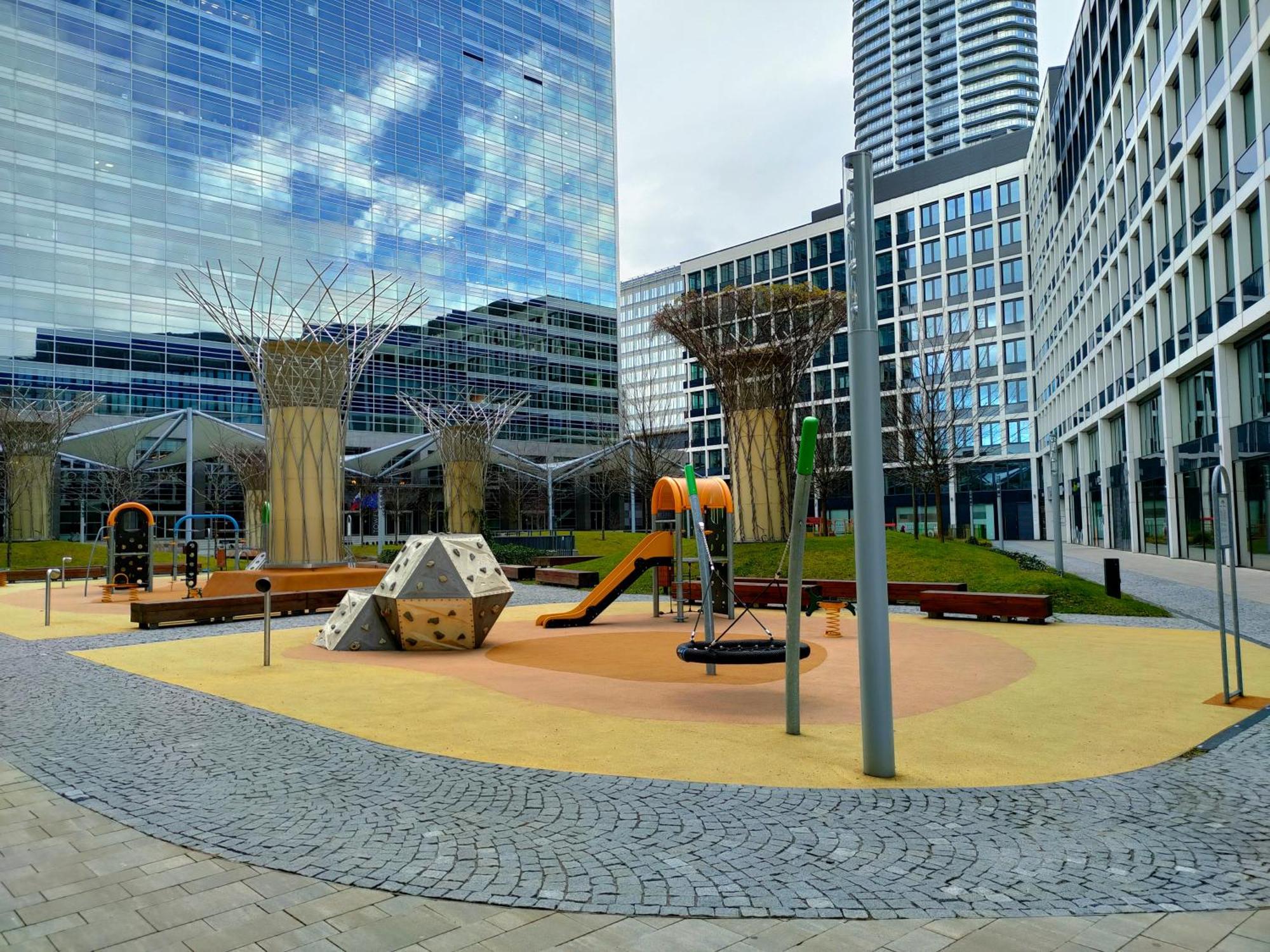 Sag Romantic 22 Floor Panorama City Free Parking Free Wifi Bratislava Bagian luar foto