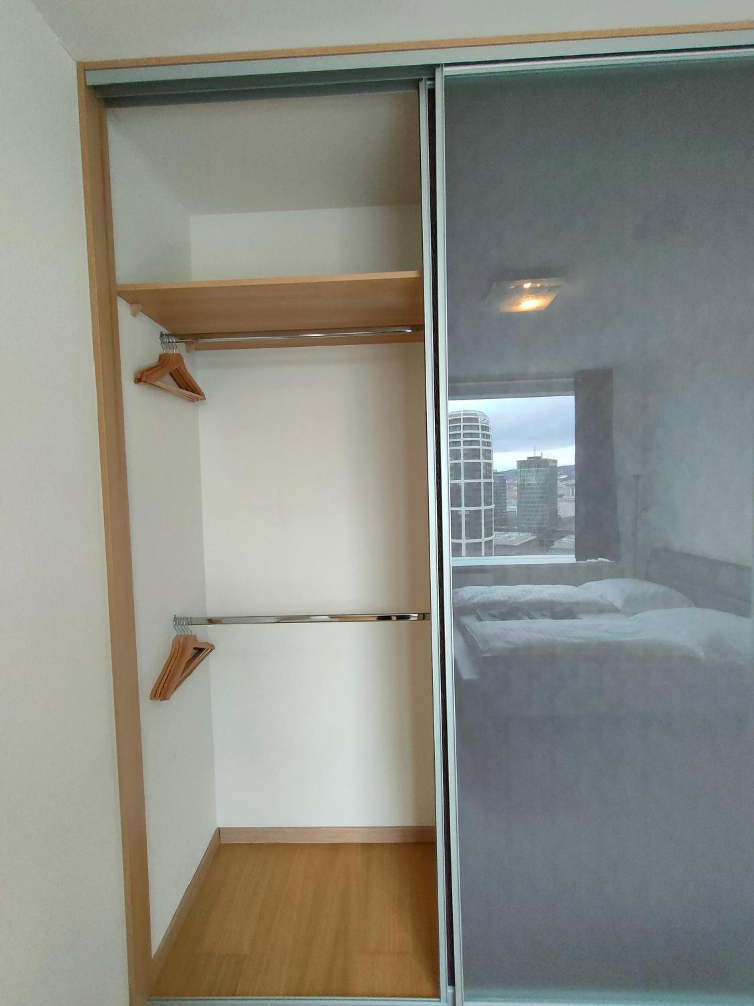 Sag Romantic 22 Floor Panorama City Free Parking Free Wifi Bratislava Bagian luar foto